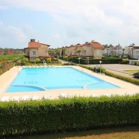 Paradise Town - Colm Vilă Belek